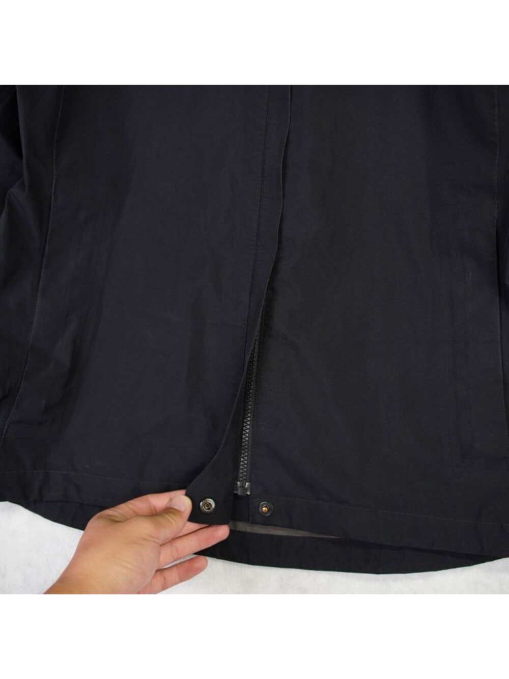 Marmot Gore-Tex Black Hooded Waterproof Jacket Womens Outdoor Coat Size Large - Picture 5 of 16